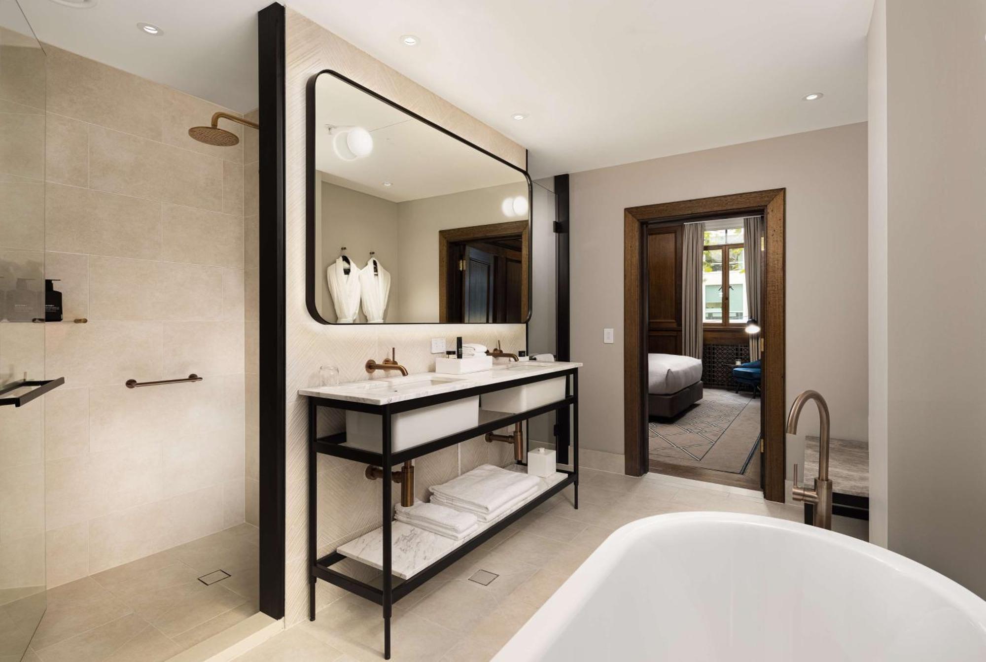 Hilton Melbourne Little Queen Street Εξωτερικό φωτογραφία Bathroom