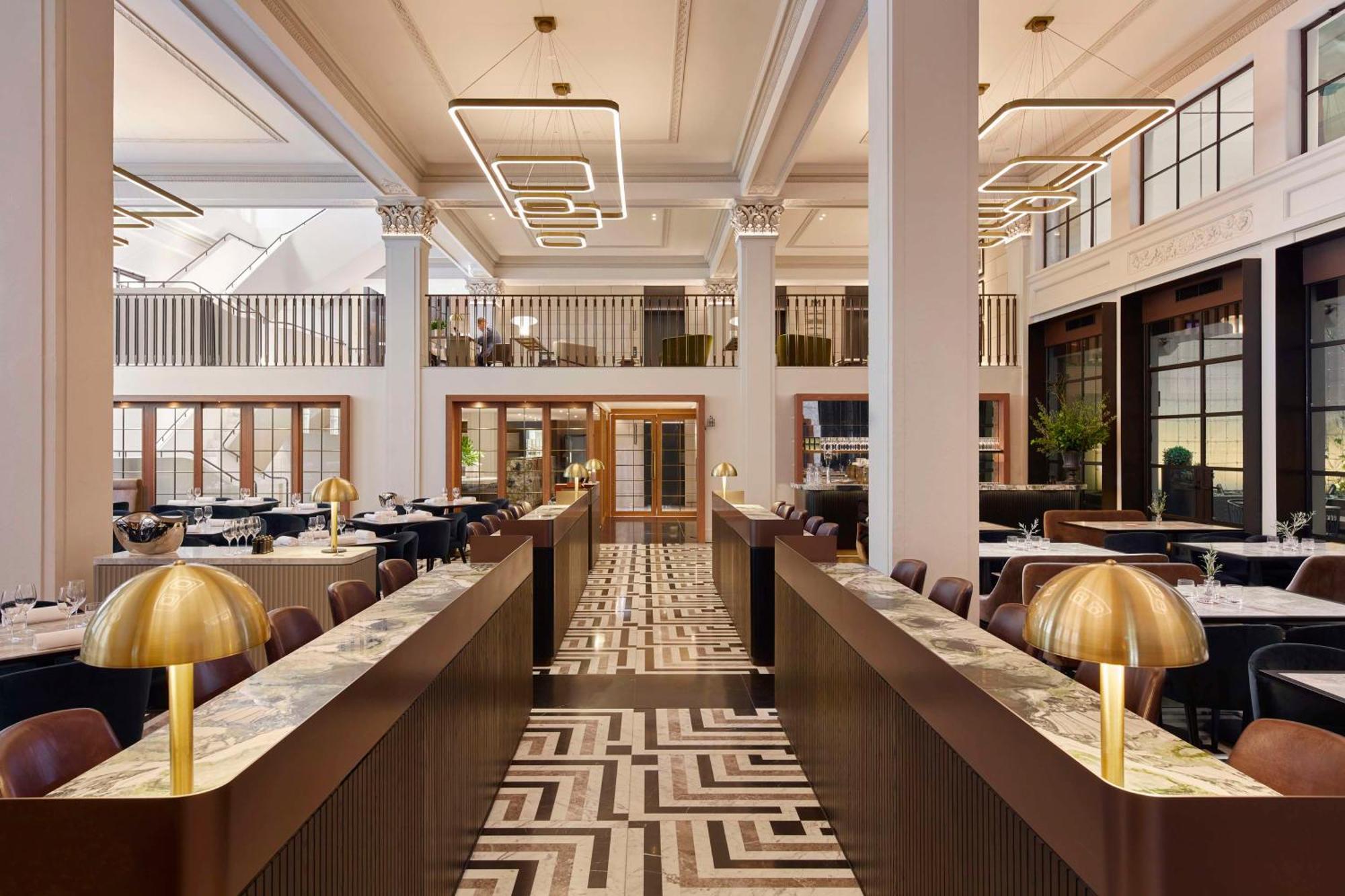 Hilton Melbourne Little Queen Street Εξωτερικό φωτογραφία The interior of the hotel