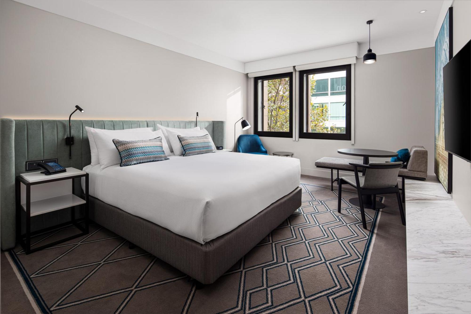 Hilton Melbourne Little Queen Street Εξωτερικό φωτογραφία Deluxe King