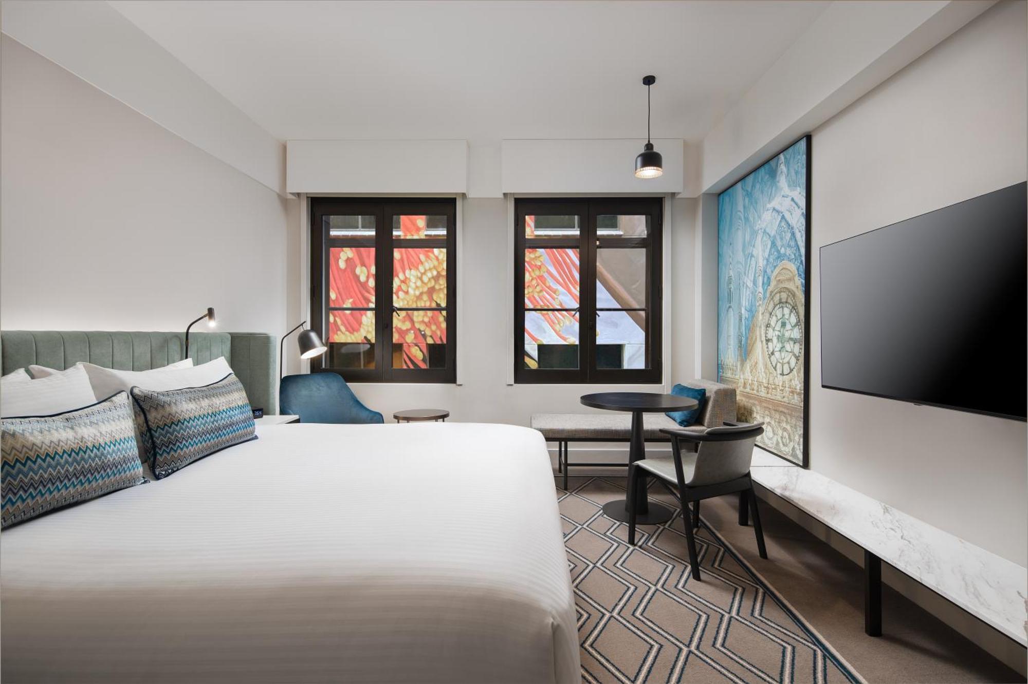 Hilton Melbourne Little Queen Street Εξωτερικό φωτογραφία A room at the hotel
